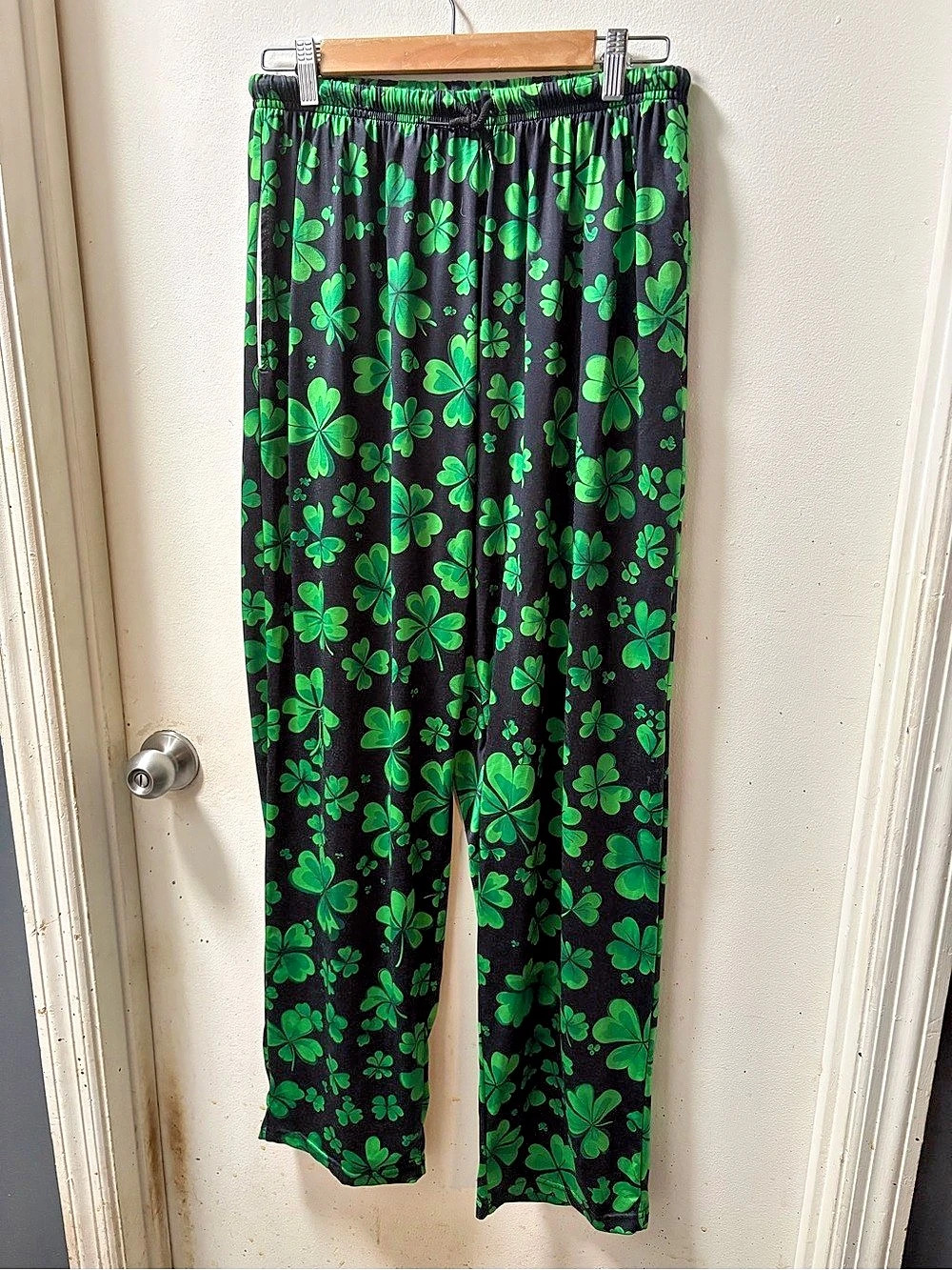 Shamrock pants with pockets size XL